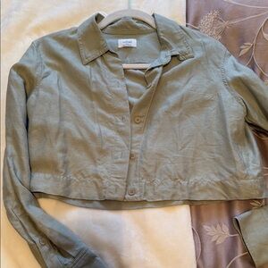 Wilfred Button-Up Cropped Shirt - Silver Sage Green
